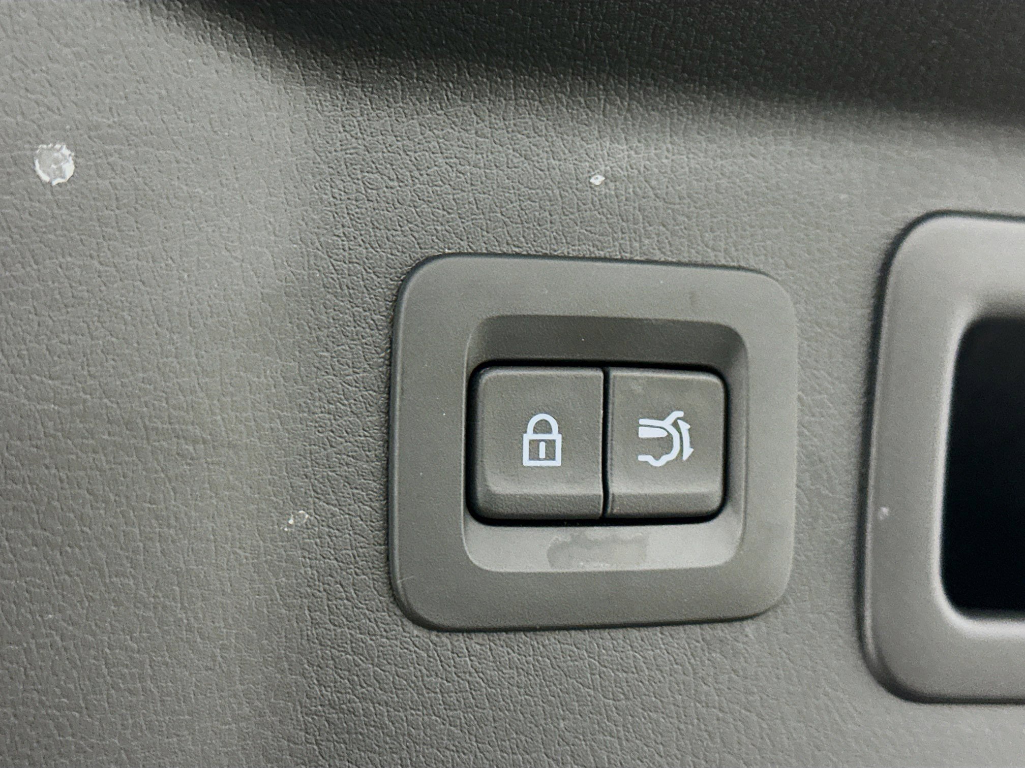 Used 2025 MAZDA CX-90 3.3 Turbo w/ Premium Sport Pkg image 31