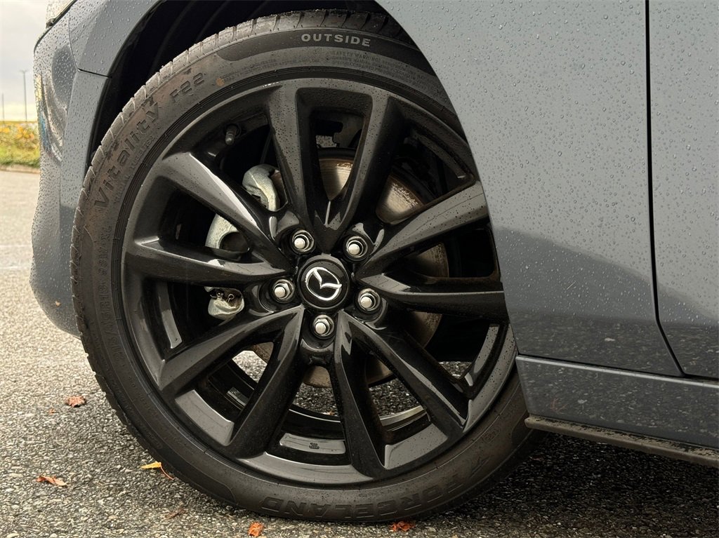 Used 2024 MAZDA MAZDA3 s image 27