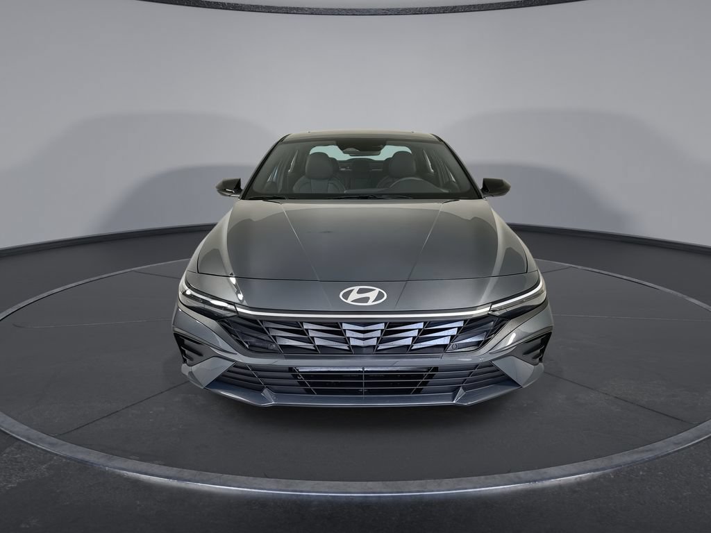 New 2026 Hyundai Elantra SEL Sport FWD image 3