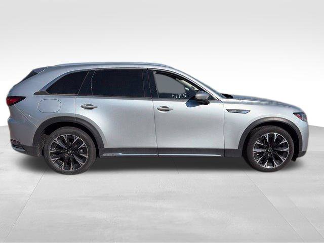 Used 2024 MAZDA CX-90 Plug-In Hybrid w/ Premium Pkg AWD/4WD image 11