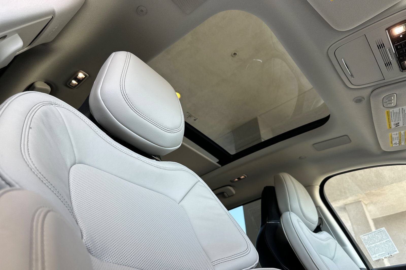 New 2025 Lincoln Aviator Reserve w/ Equipment Group 201A AWD/4WD image 17