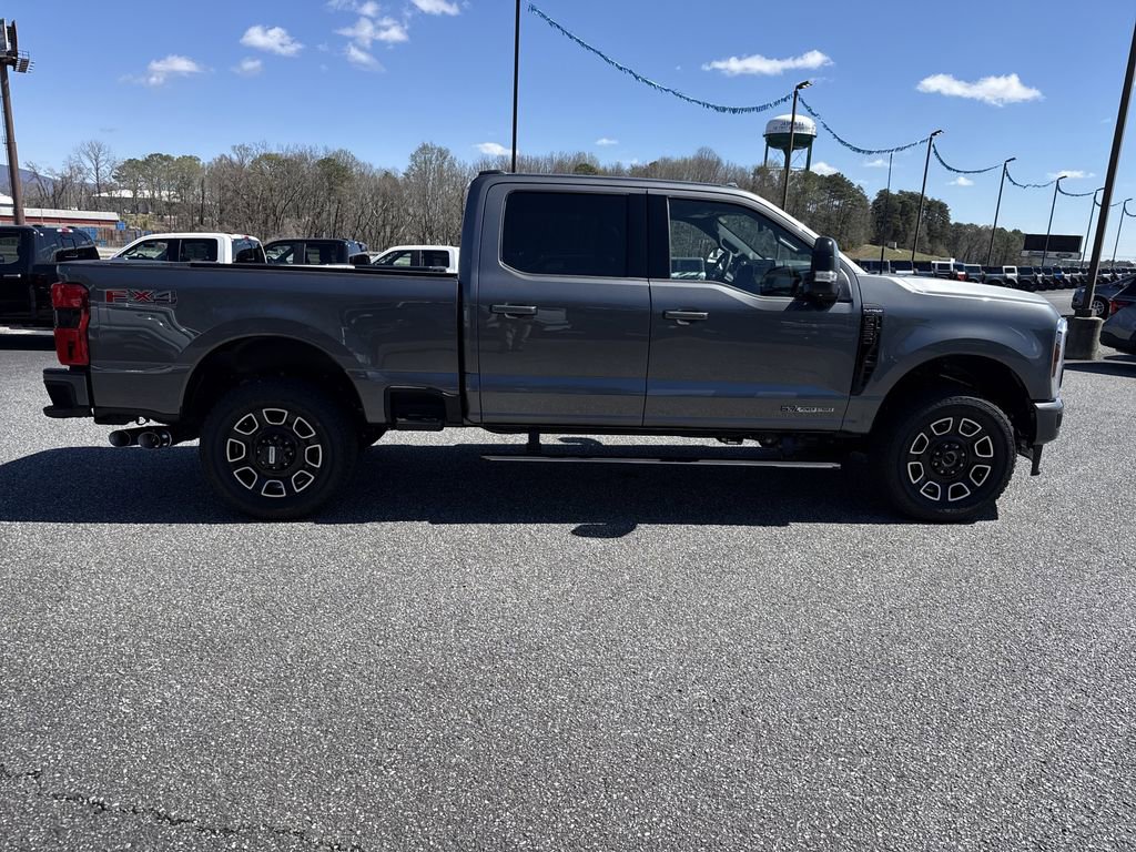 Used 2025 Ford F250 Platinum image 8