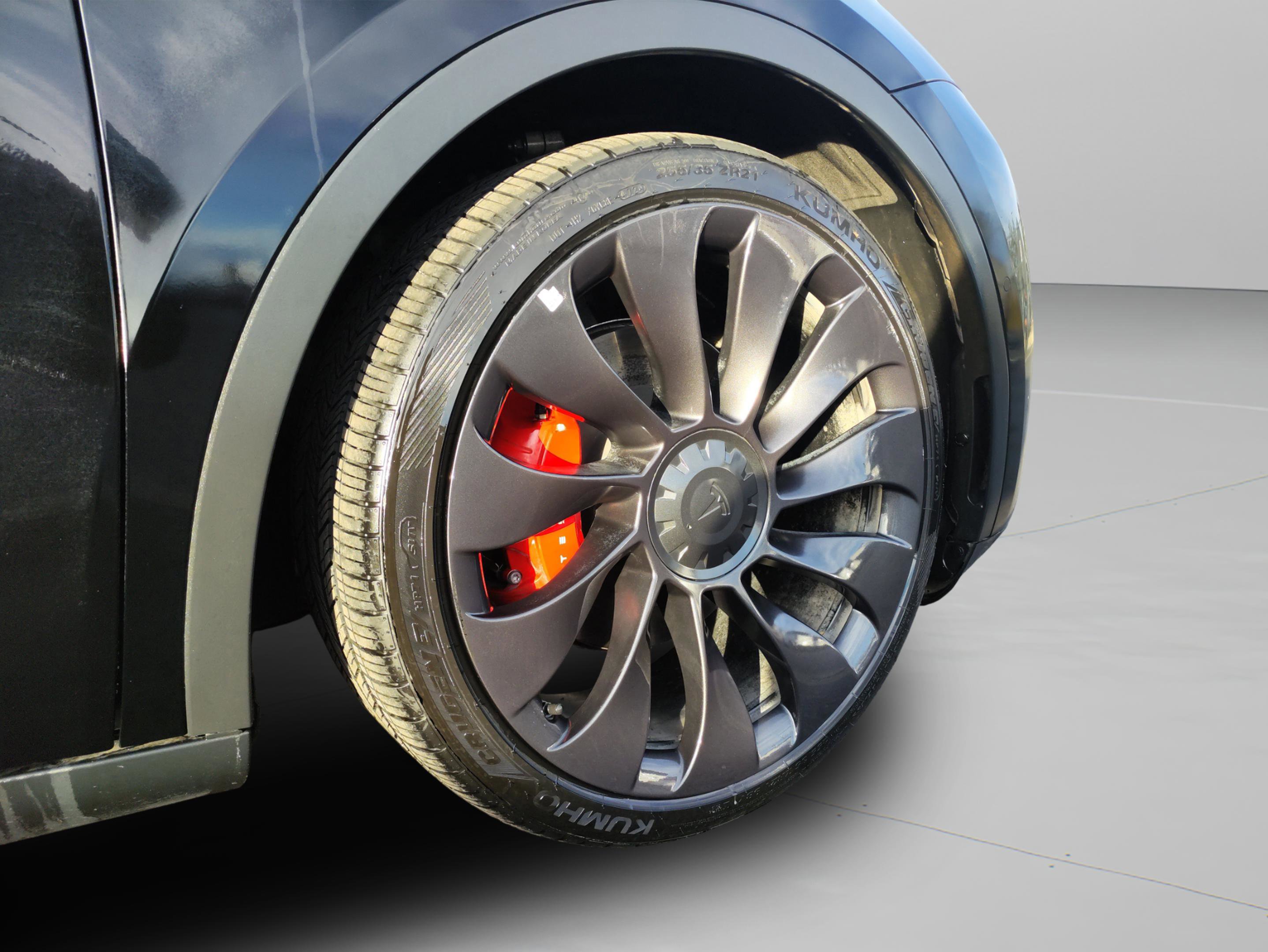 Used 2022 Tesla Model Y Performance image 28