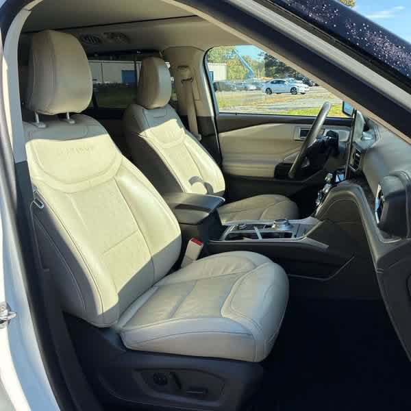 Used 2021 Ford Explorer Platinum w/ Equipment Group 601A AWD/4WD image 25