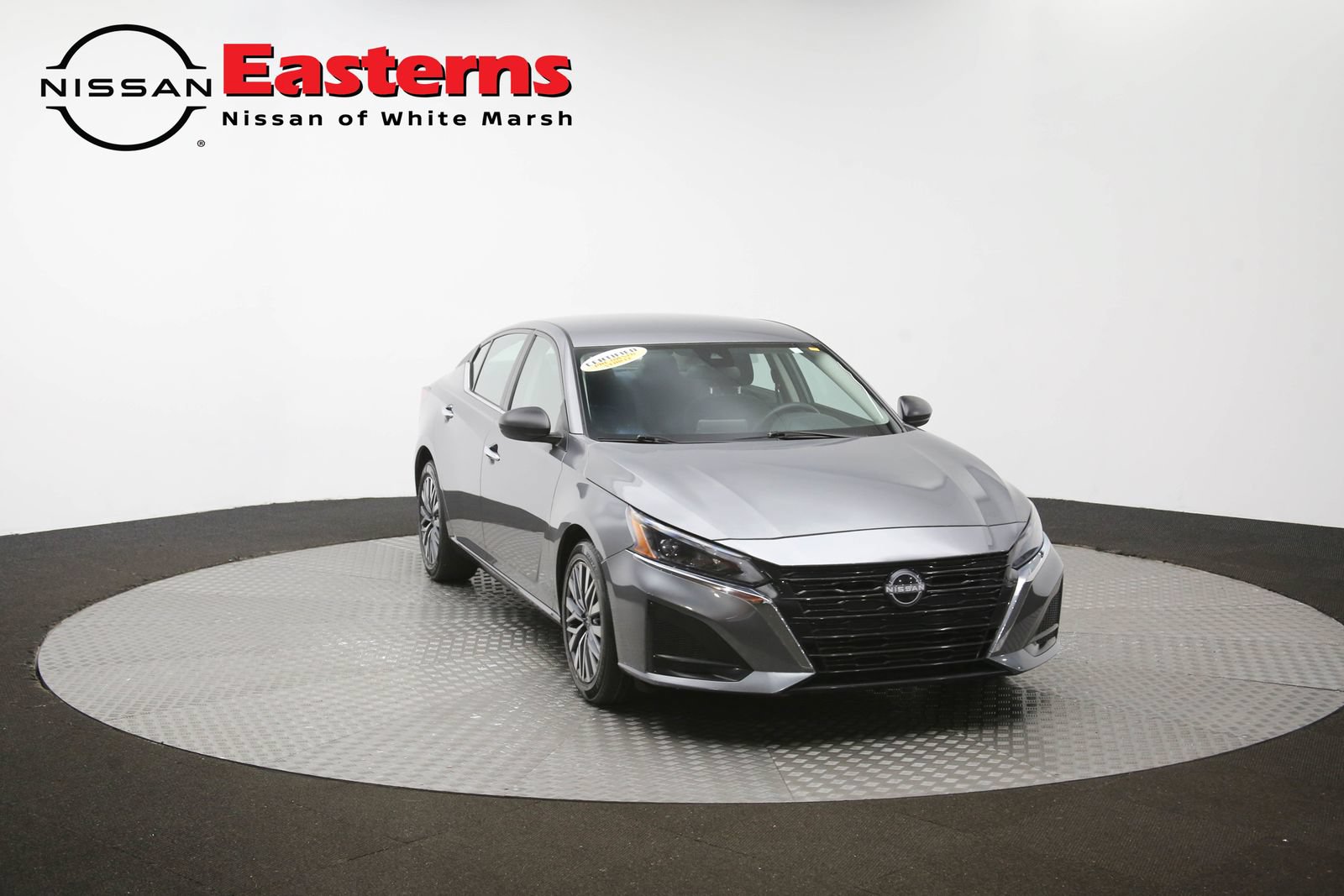 Used 2025 Nissan Altima 2.5 SV FWD image 49