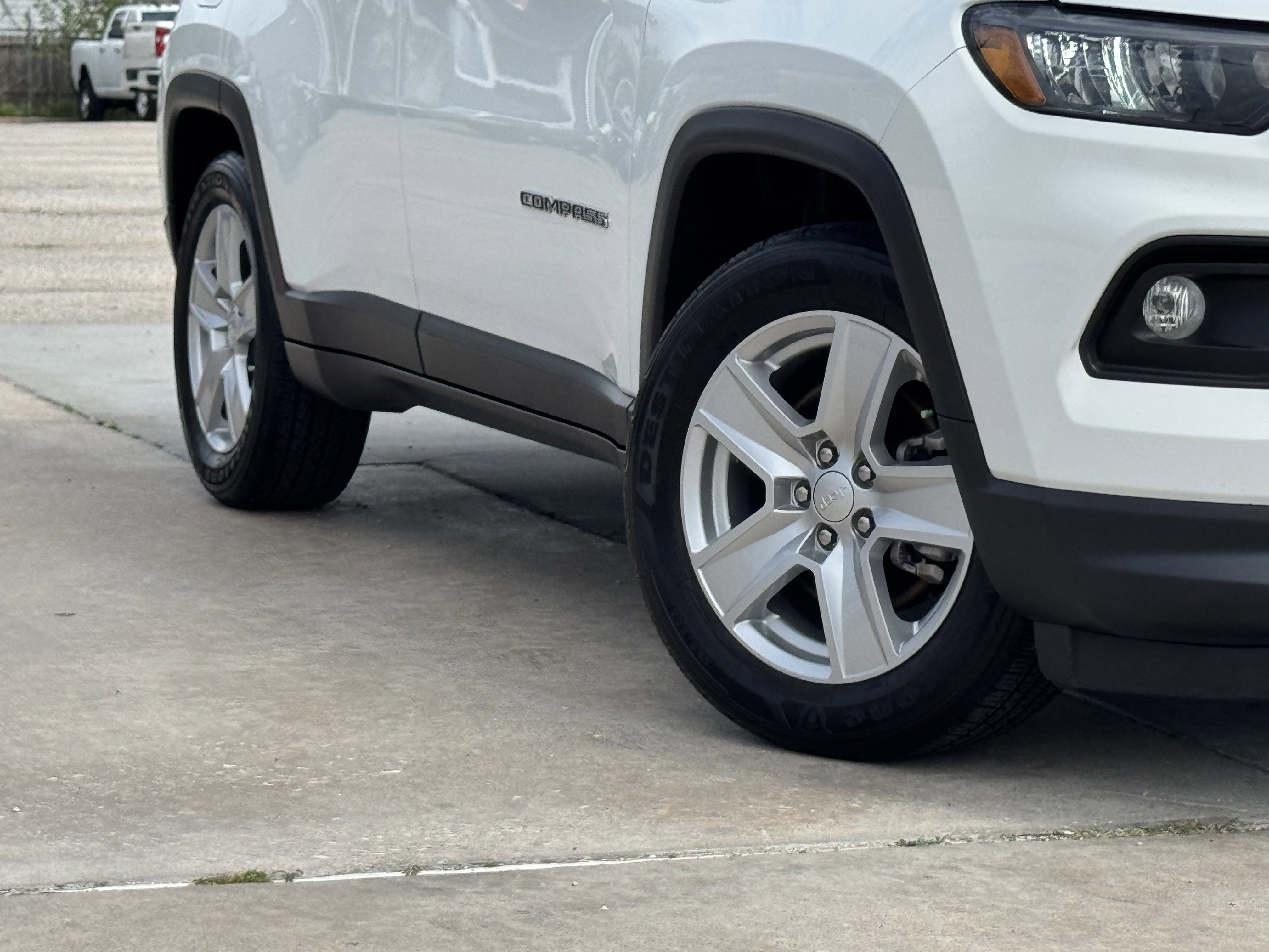 Used 2022 Jeep Compass Latitude w/ Convenience Group image 13