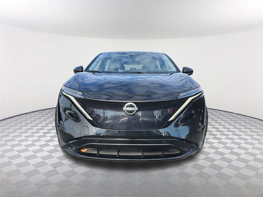 Used 2023 Nissan Ariya FWD image 2