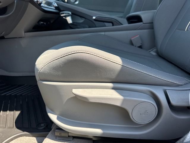 New 2026 Hyundai Elantra Sport FWD image 12