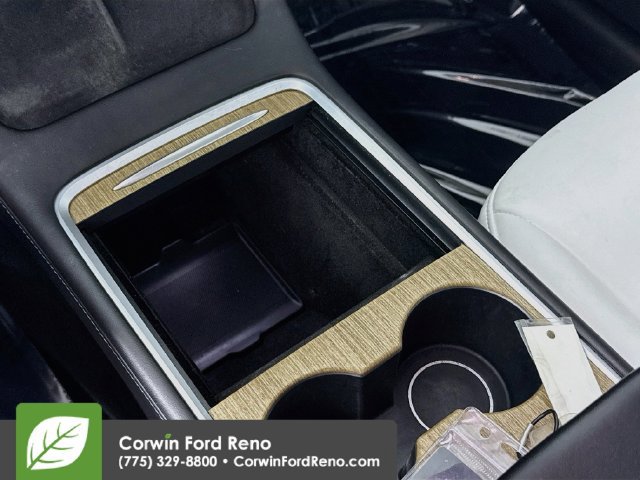 Used 2022 Tesla Model Y Performance AWD/4WD image 18