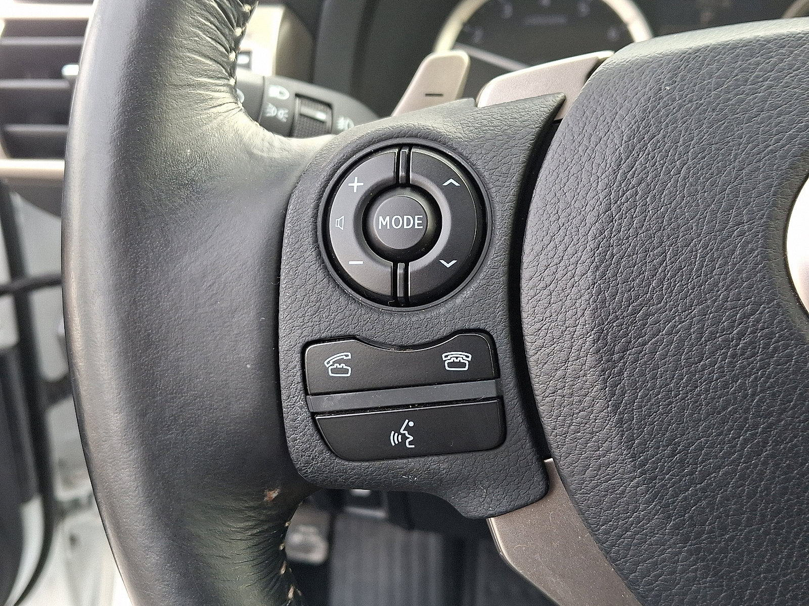 Used 2015 Lexus IS 250 AWD w/ Navigation System Package image 23