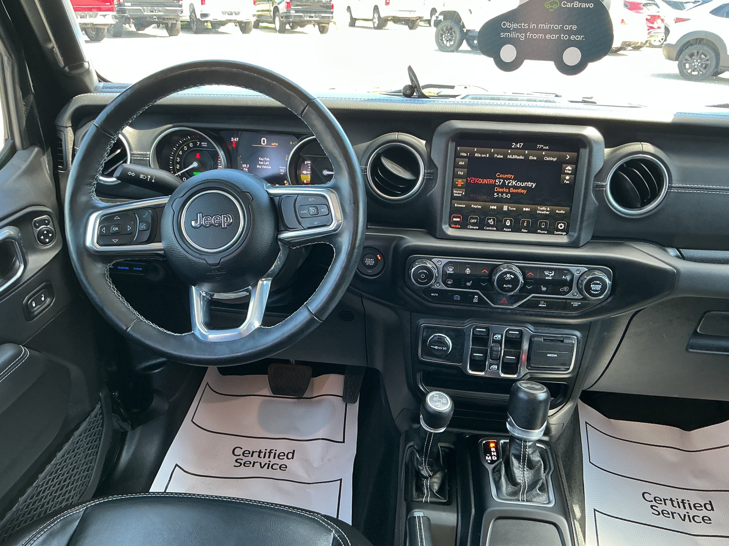 Used 2023 Jeep Wrangler Unlimited Sahara w/ Cold Weather Group AWD/4WD image 8
