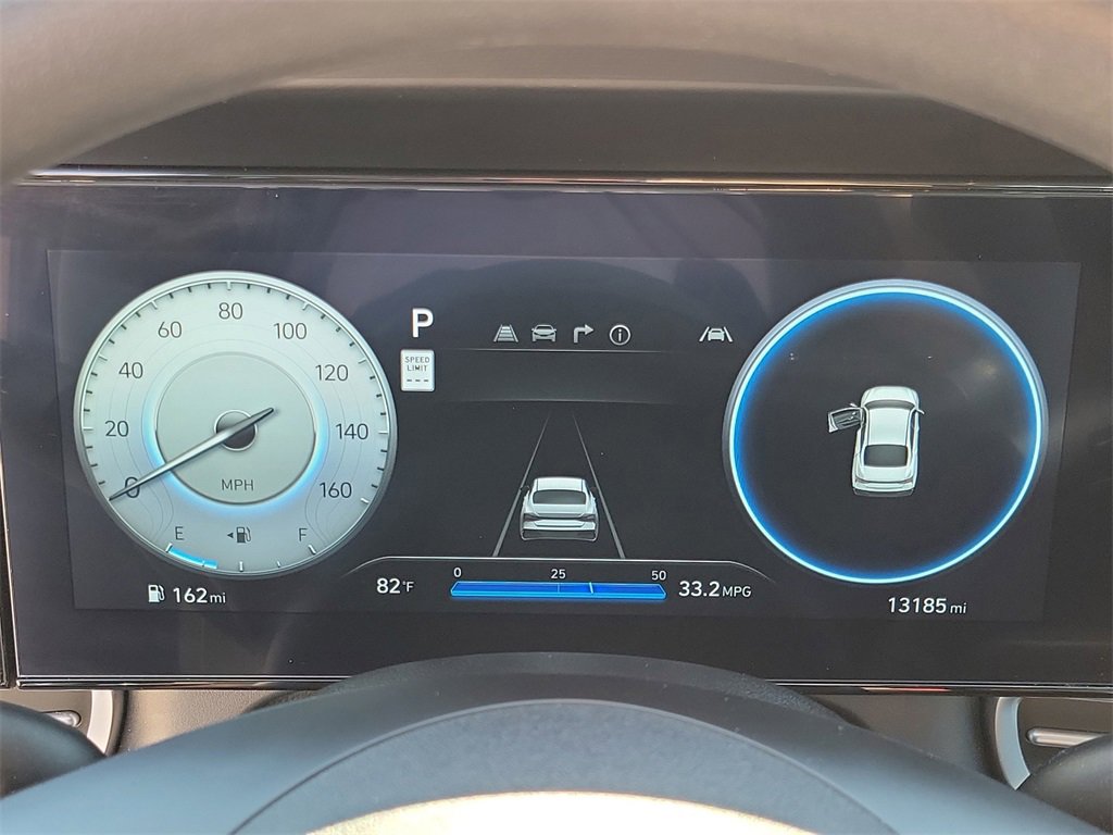 Used 2024 Hyundai Elantra SEL image 22