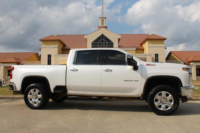 Used 2021 Chevrolet Silverado 2500 LTZ image 3