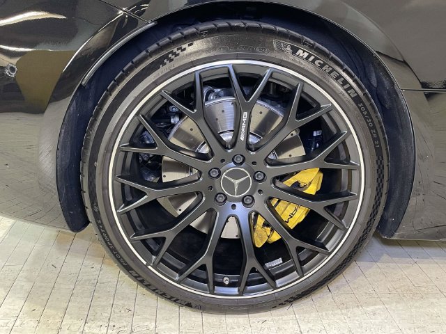 Used 2023 Mercedes-Benz SL 63 AMG 4MATIC image 12