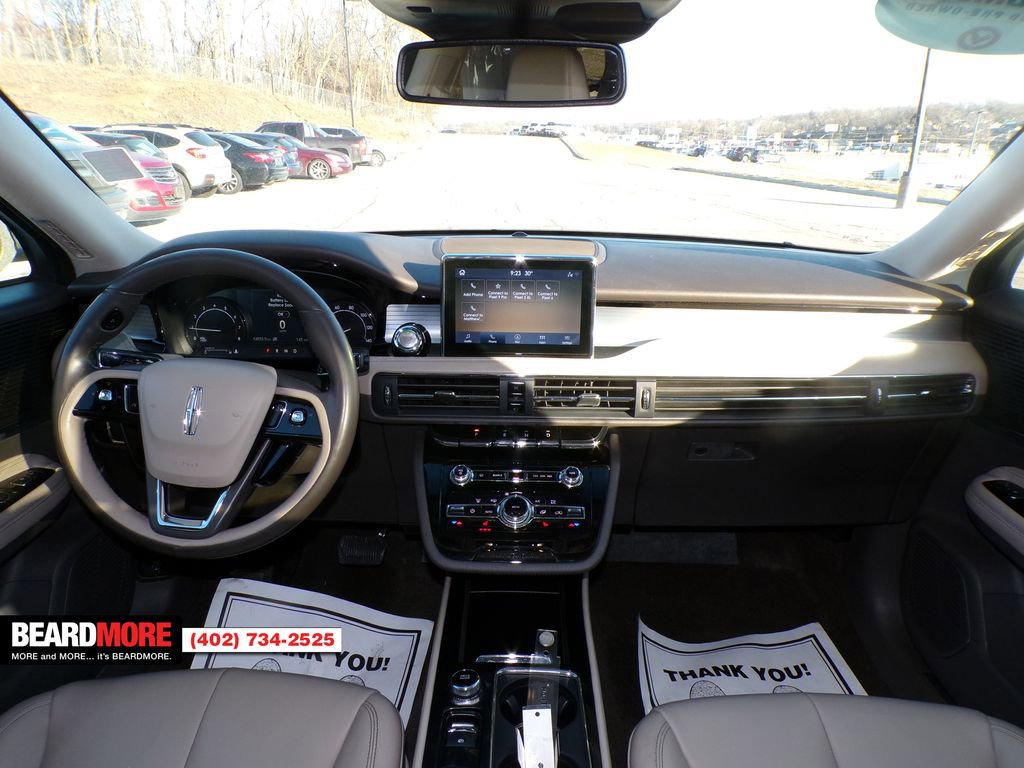 Used 2021 Lincoln Corsair Standard w/ Rear Removable Package Tray image 12