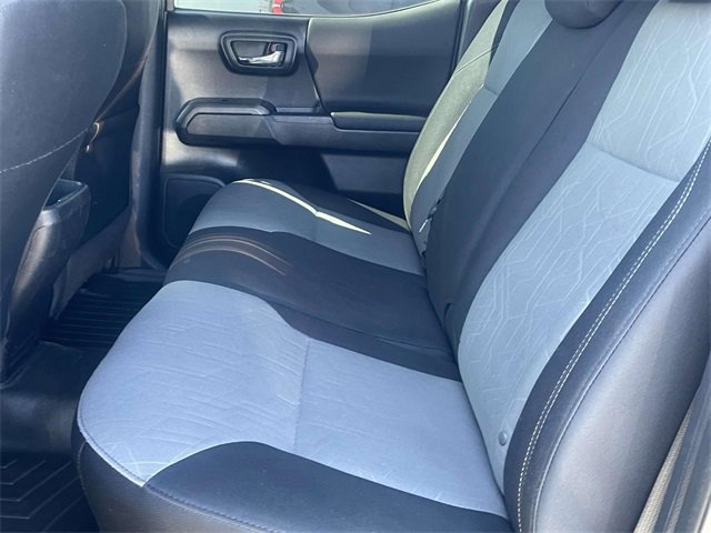 Used 2021 Toyota Tacoma 4x4 Double Cab image 12