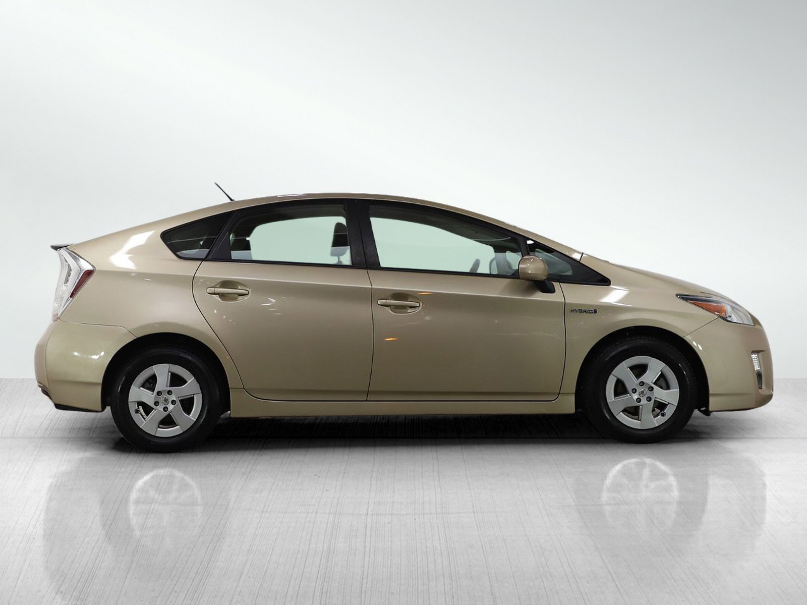 Used 2010 Toyota Prius Three image 6