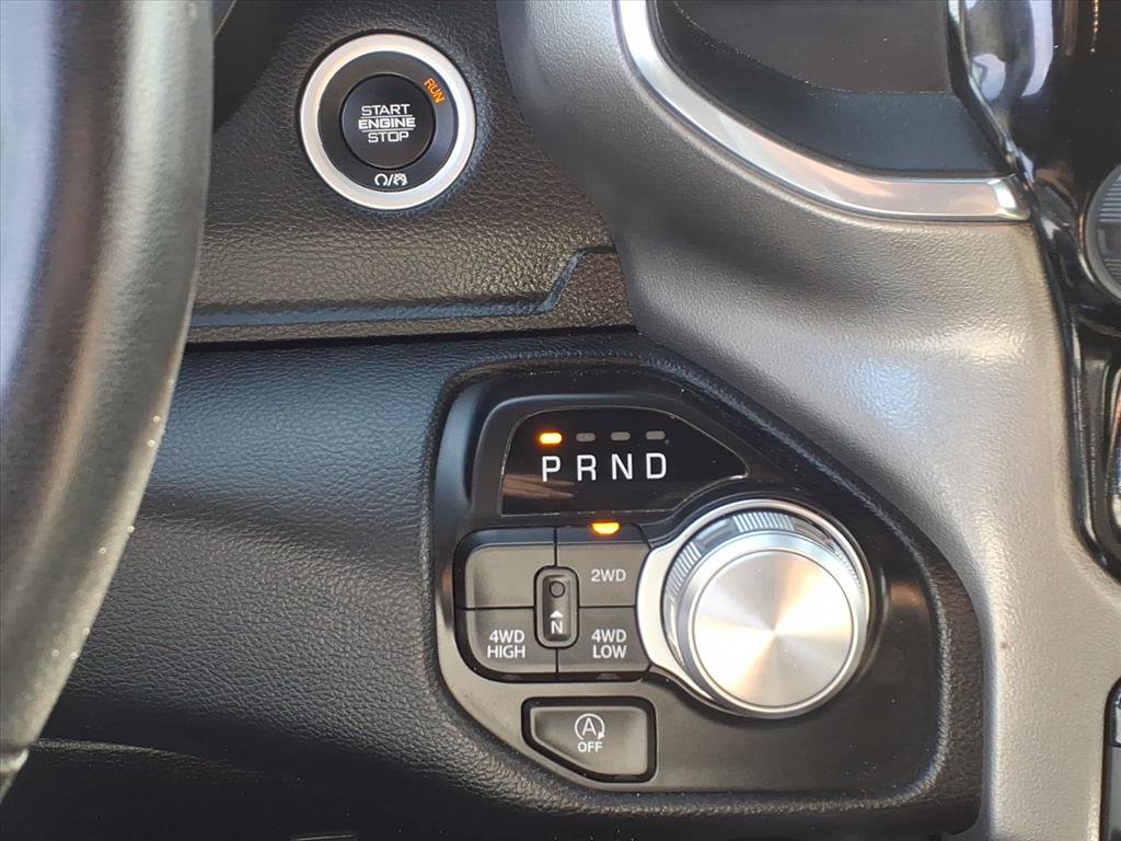 Used 2024 RAM 1500 Laramie AWD/4WD image 15