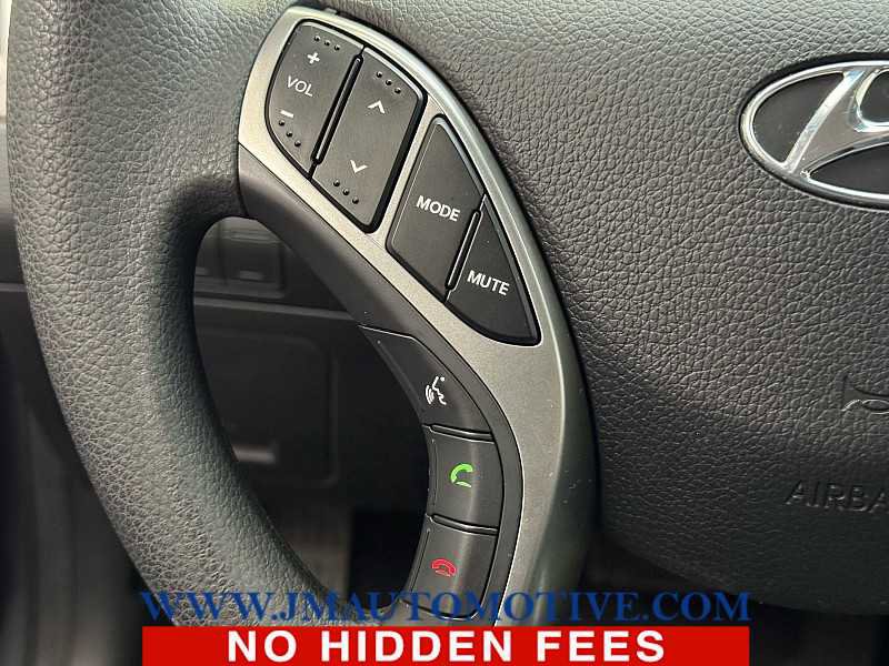 Used 2016 Hyundai Elantra GT image 34