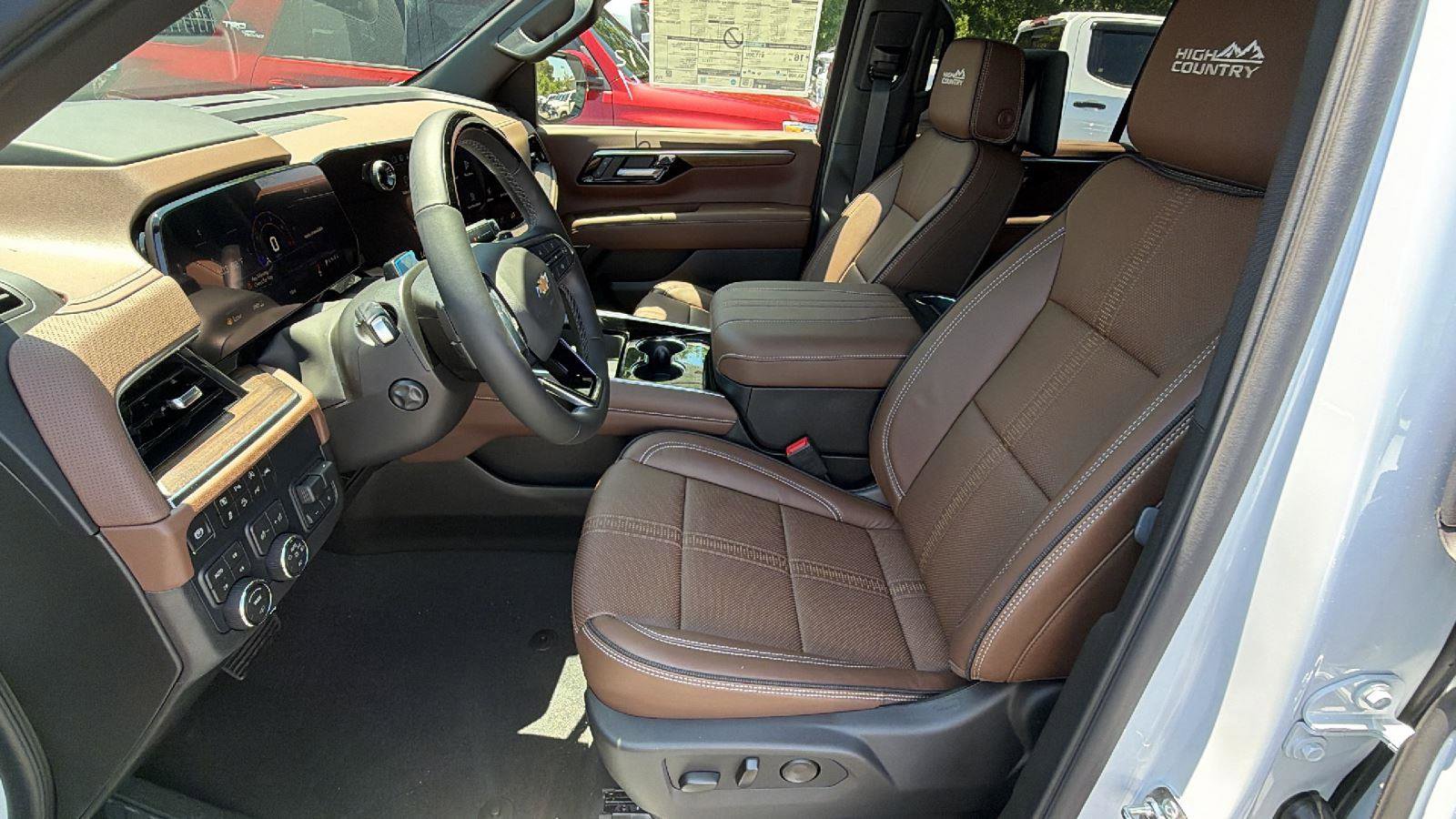 New 2026 Chevrolet Tahoe High Country AWD/4WD image 14