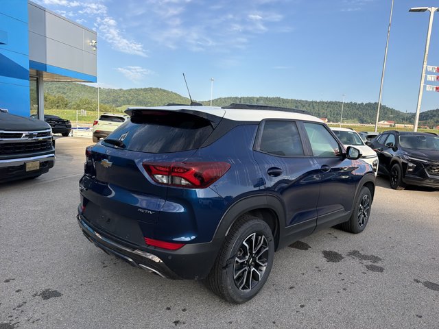 Used 2022 Chevrolet TrailBlazer ACTIV w/ Sun and Liftgate Package AWD/4WD image 4