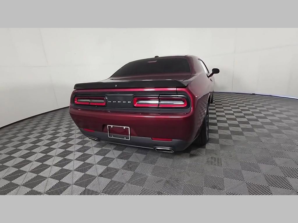 Used 2021 Dodge Challenger SXT RWD image 40