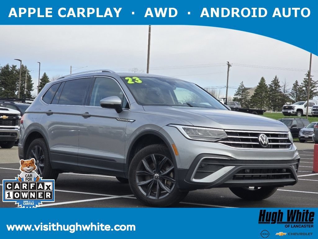 Used 2023 Volkswagen Tiguan SE AWD/4WD image 1