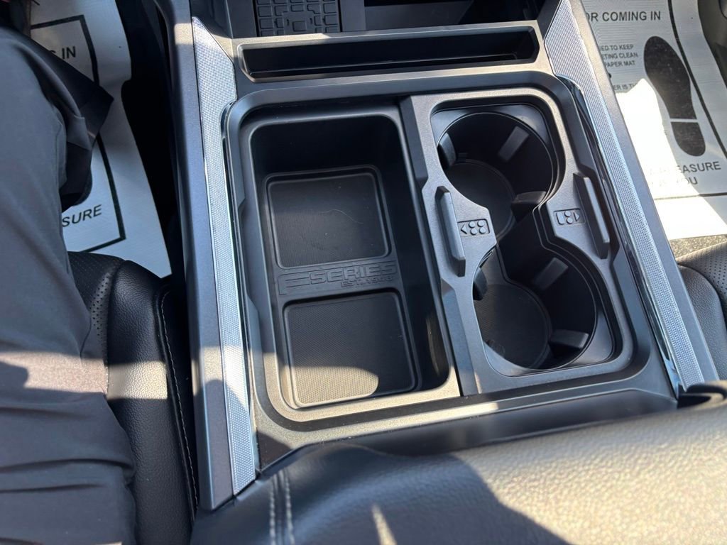 Used 2024 Ford F250 Lariat w/ Lariat Ultimate Package AWD/4WD image 7