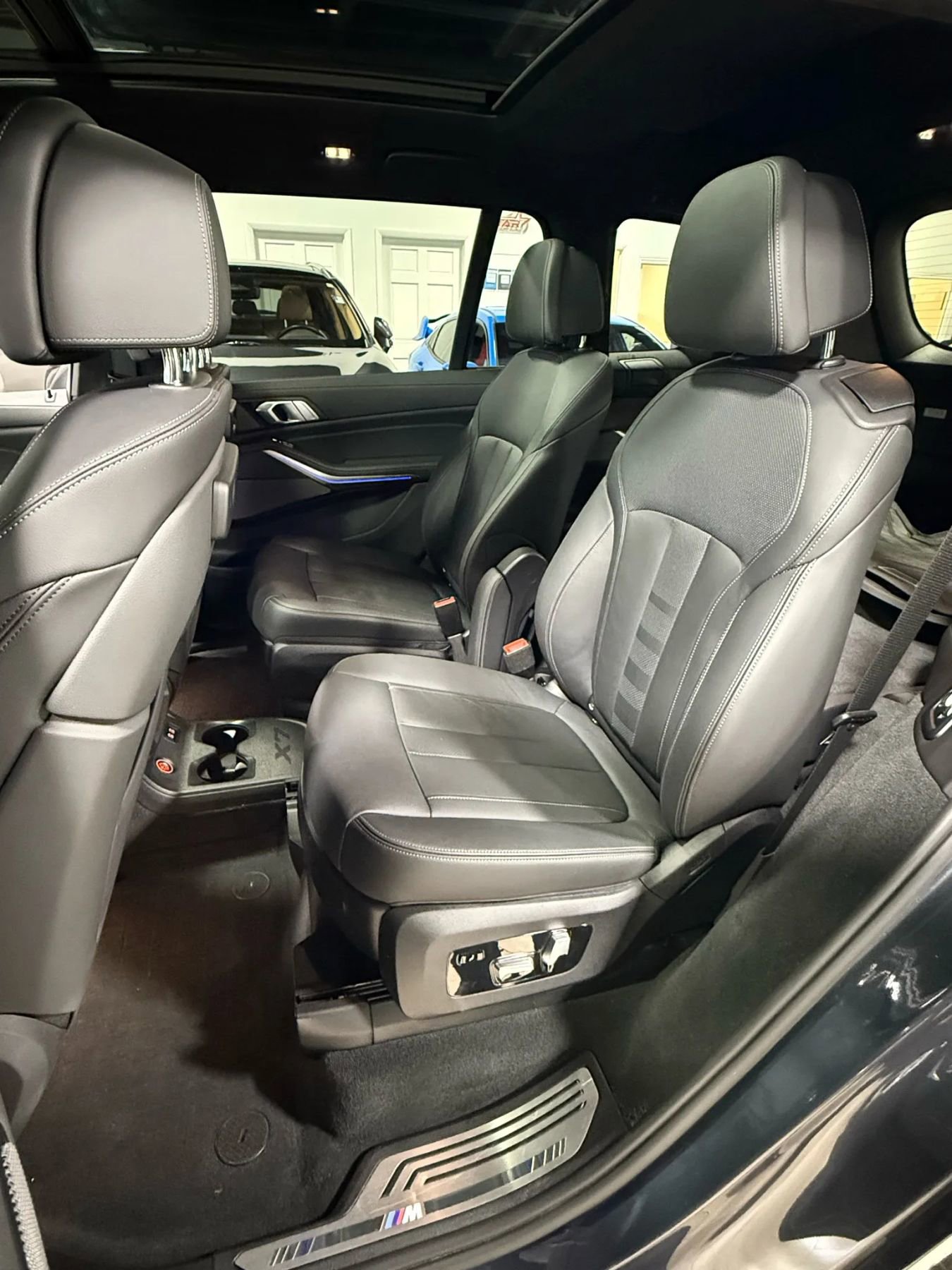 Used 2021 BMW X7 M50i image 26
