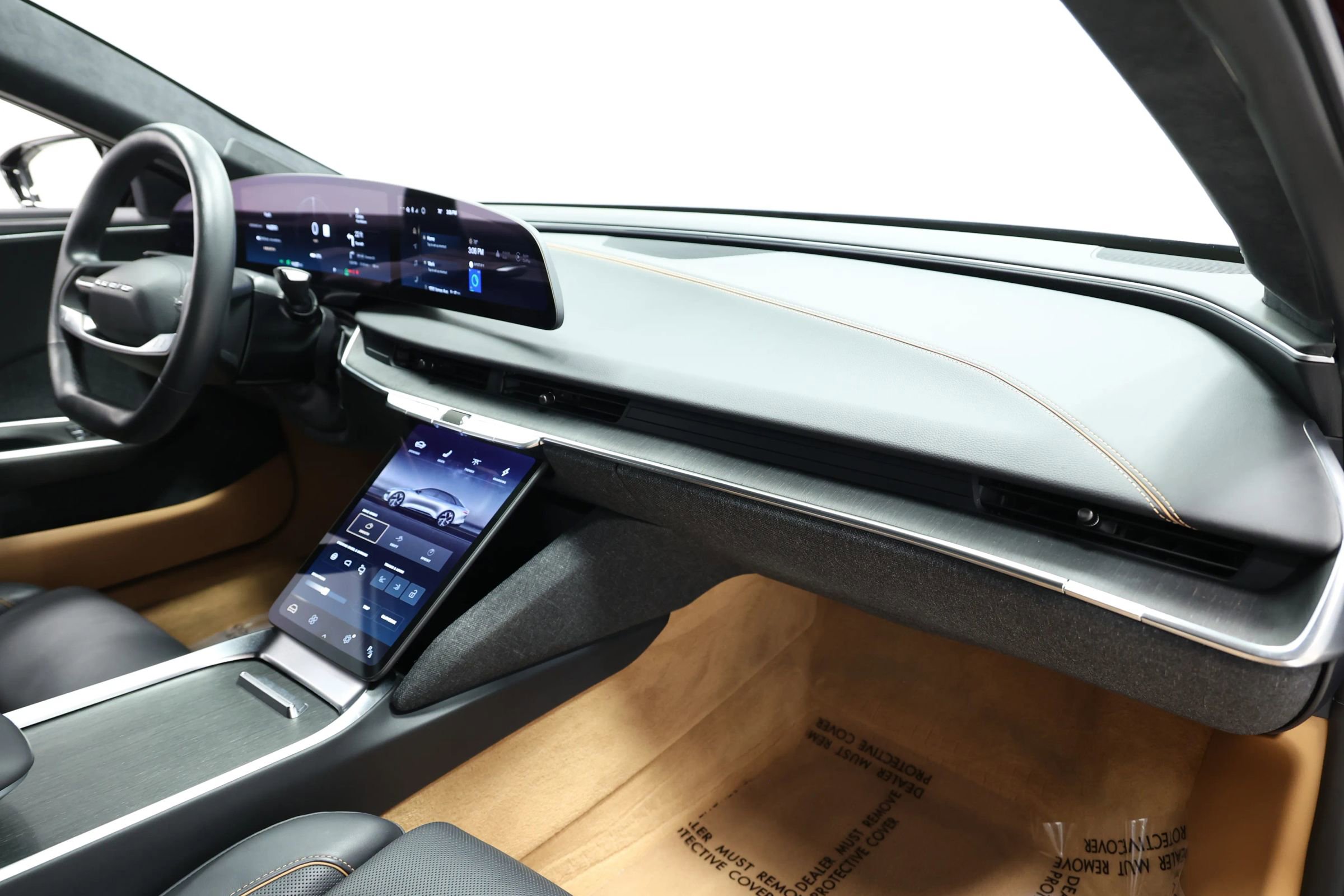 Used 2023 Lucid Air Touring image 95