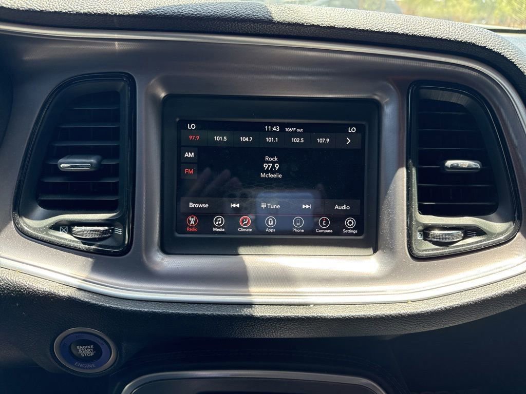 Used 2019 Dodge Challenger SXT RWD image 10