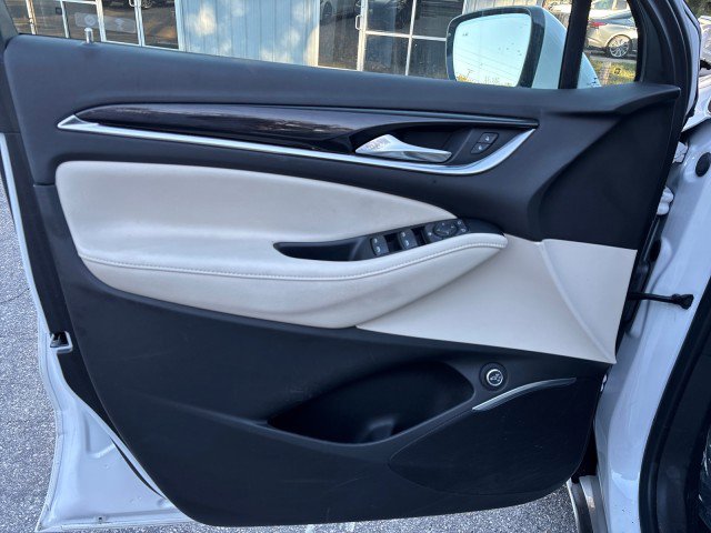 Used 2023 Buick Enclave Essence w/ Experience Buick Package image 17