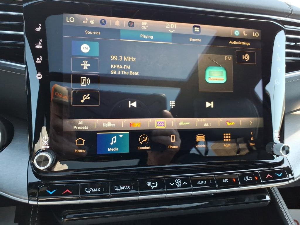 New 2026 Jeep Grand Wagoneer L Limited AWD/4WD image 19