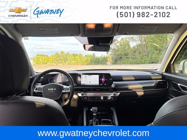 Used 2025 Kia Telluride LX FWD image 22