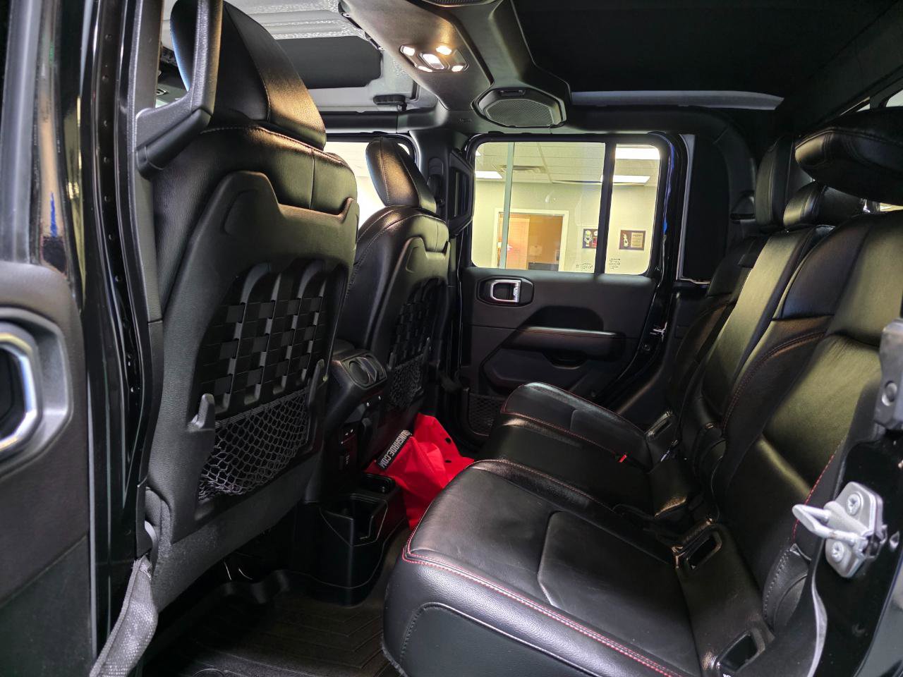 Used 2020 Jeep Gladiator Rubicon image 23