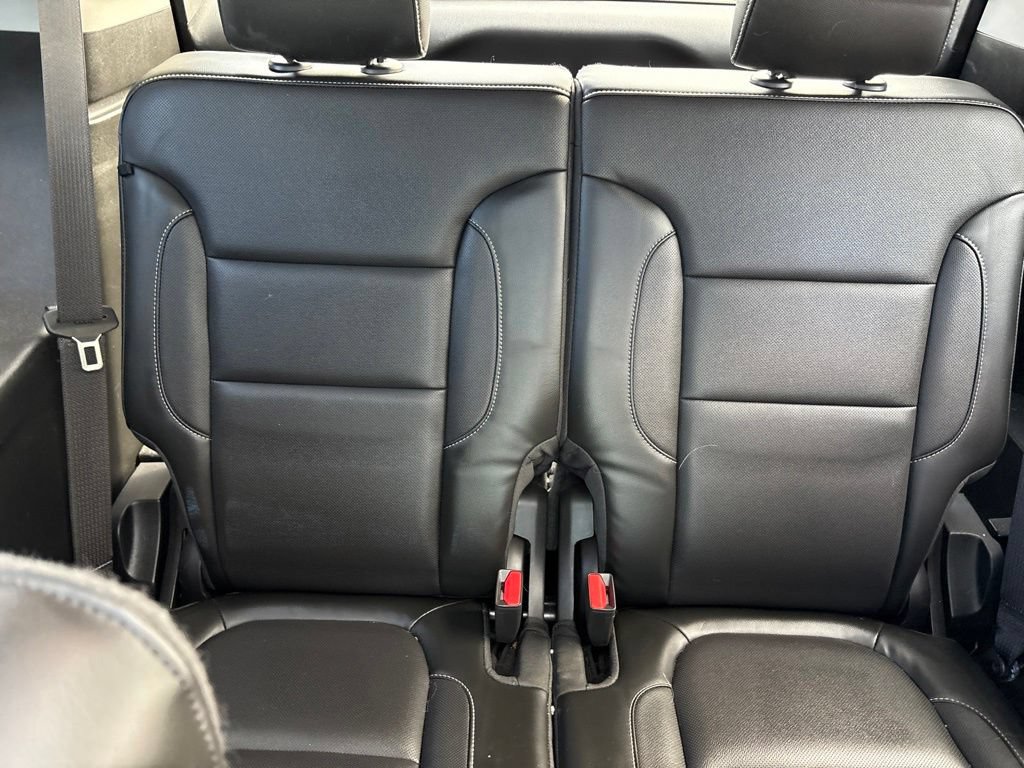 Used 2019 GMC Acadia SLT FWD image 15