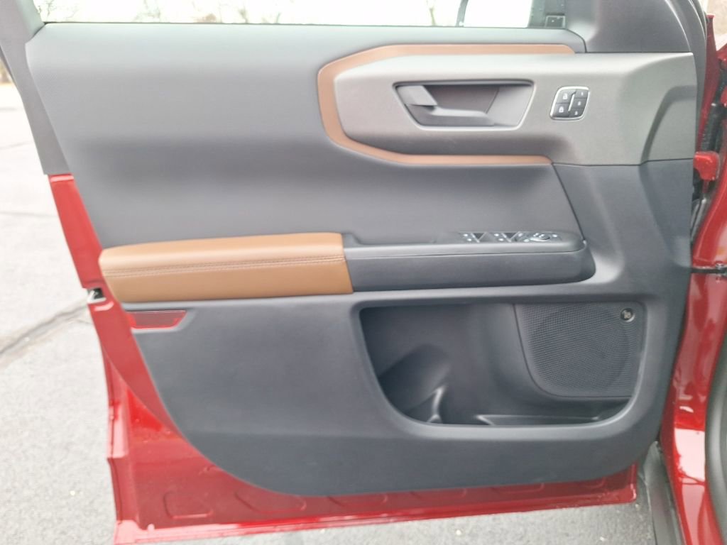 New 2026 Ford Bronco Sport Outer Banks w/ Outer Banks Tech Package+ AWD/4WD image 2