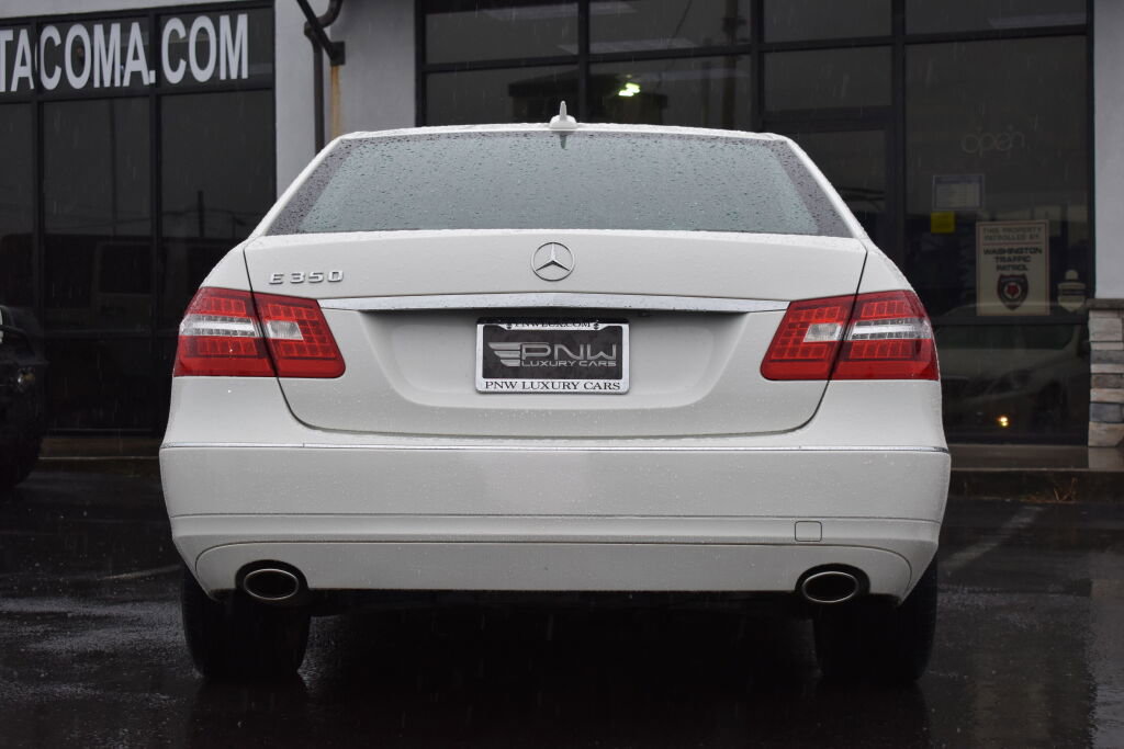 Used 2011 Mercedes-Benz E 350 Sedan image 10