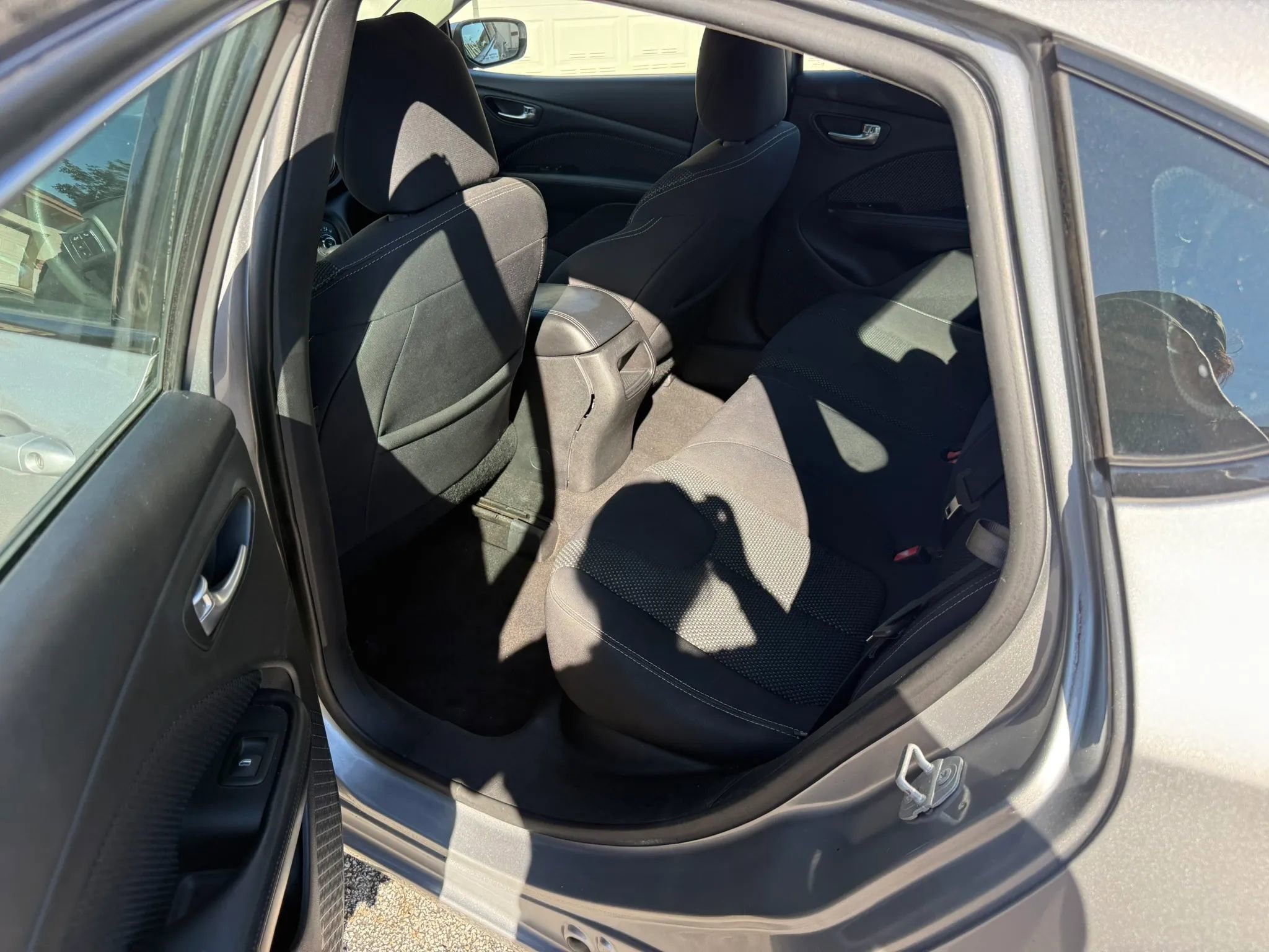 Used 2016 Dodge Dart SXT image 8