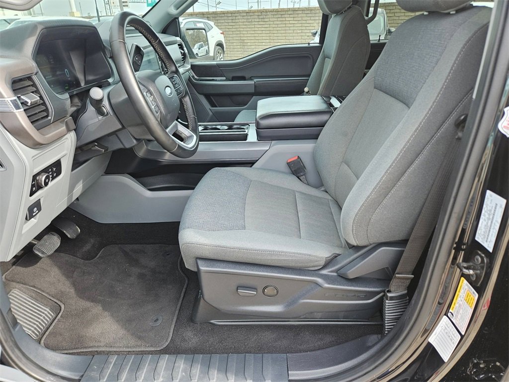 Used 2025 Ford F150 XLT w/ Equipment Group 301A Standard image 11