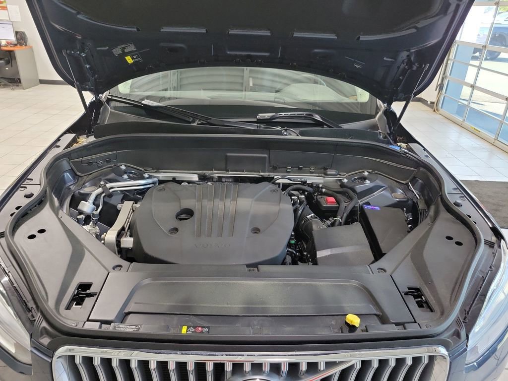 Used 2025 Volvo XC90 B5 Plus w/ Protection Package Premier image 77