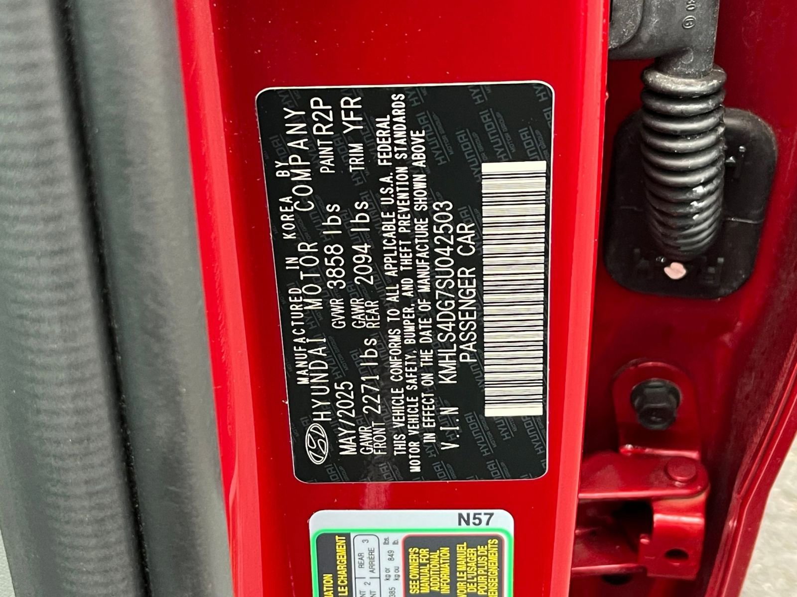 Used 2025 Hyundai Elantra SEL image 30