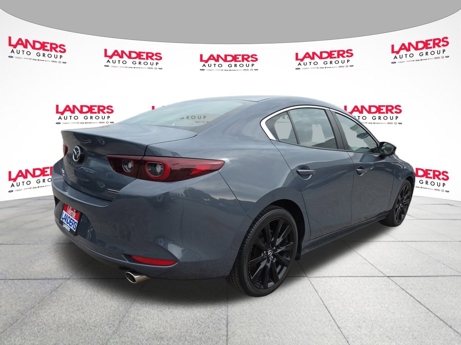 Used 2024 MAZDA MAZDA3 s image 3