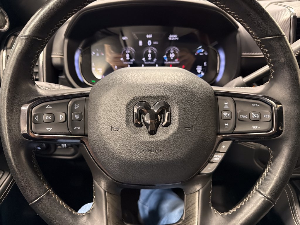 Used 2026 RAM 3500 Limited AWD/4WD image 13