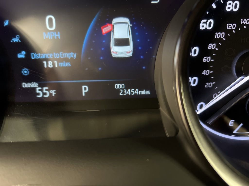 Used 2023 Toyota Camry SE w/ Blackout Package (TMS) image 24