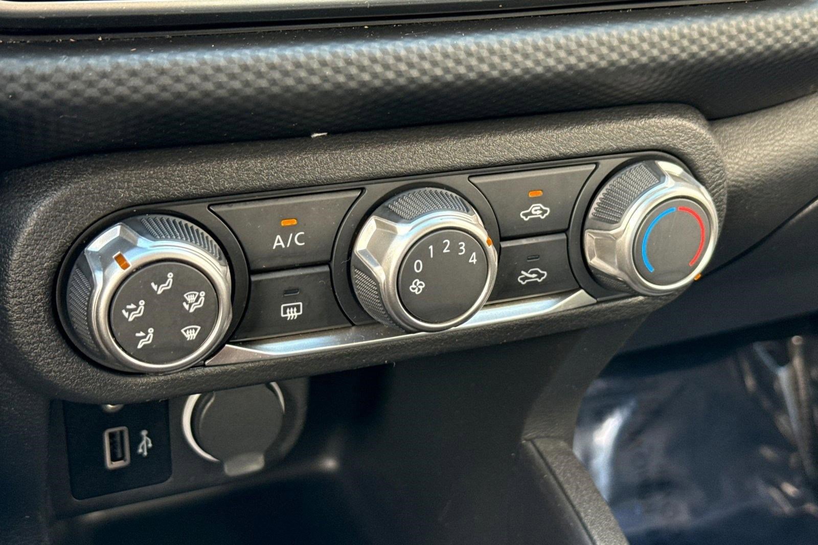 Used 2023 Nissan Kicks S image 16