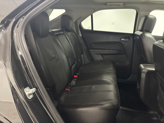 Used 2015 Chevrolet Equinox LT w/ Chrome Appearance Package image 23