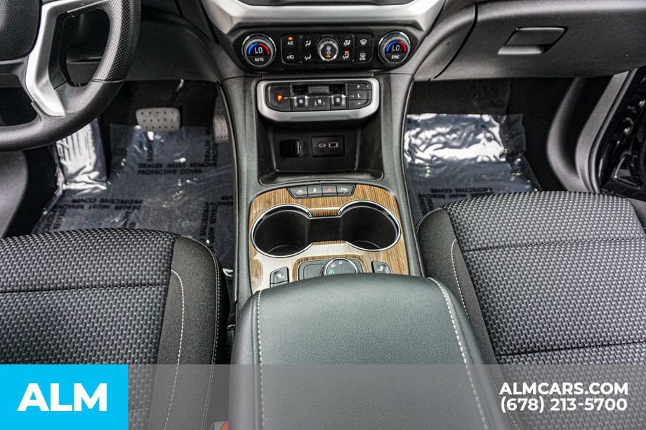Used 2022 GMC Acadia SLE w/ Driver Convenience Package FWD image 41