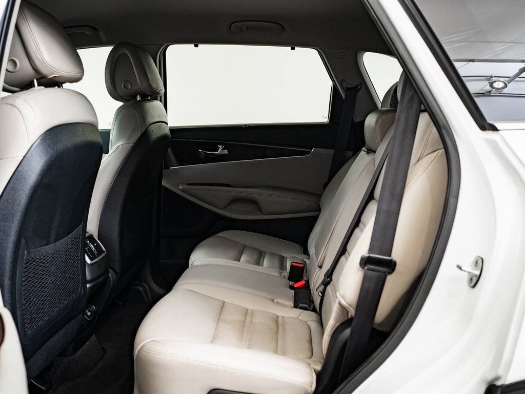 Used 2016 Kia Sorento EX w/ EX Premium Package image 40