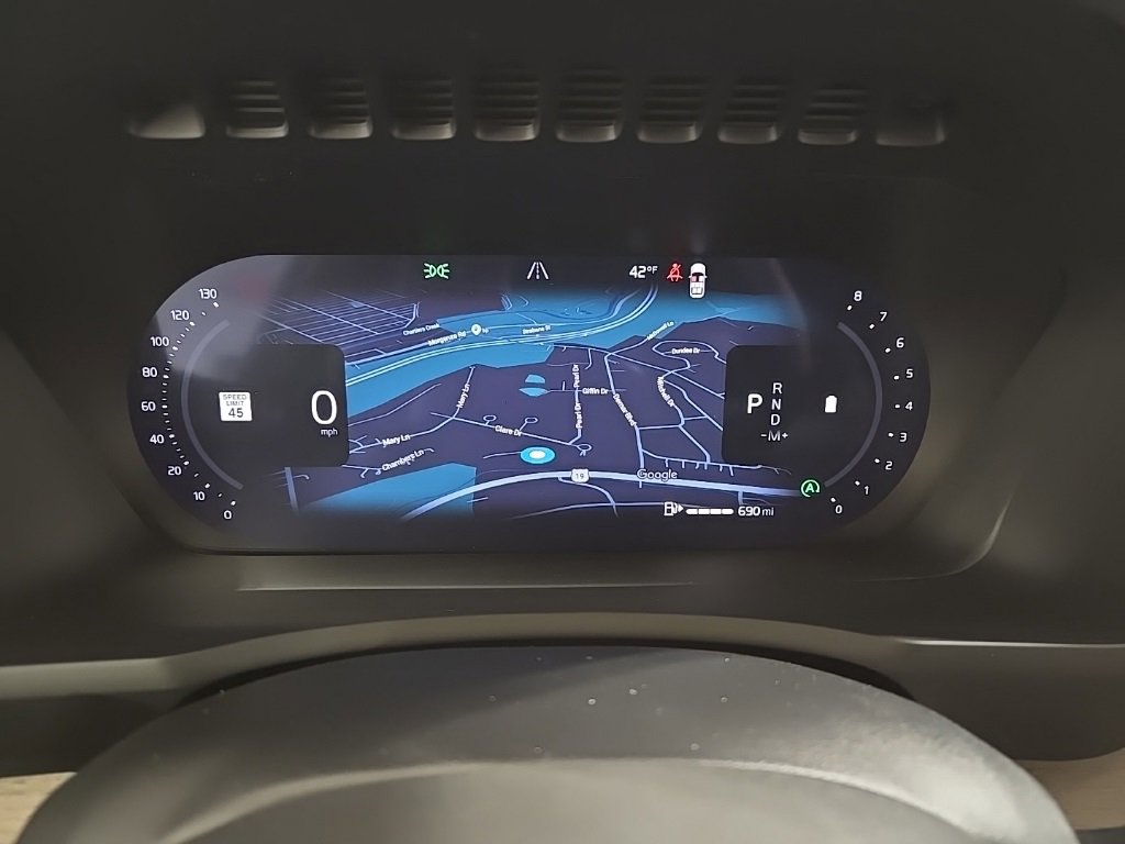 New 2026 Volvo XC90 B6 Ultra w/ Protection Package image 10